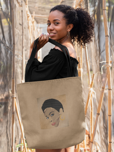 tote-bag-girl-kinky-hair